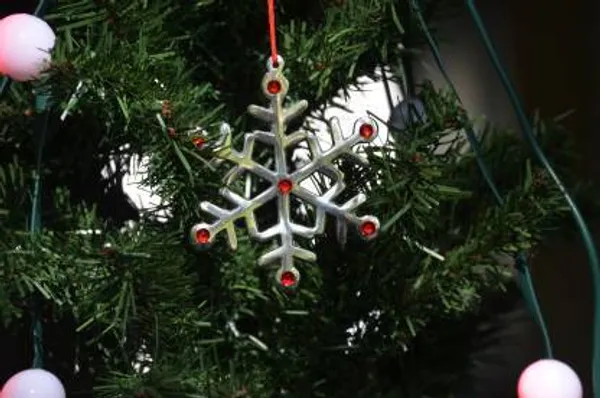 Silver_Aluminium_Premium_Hanging_Snow_Flake