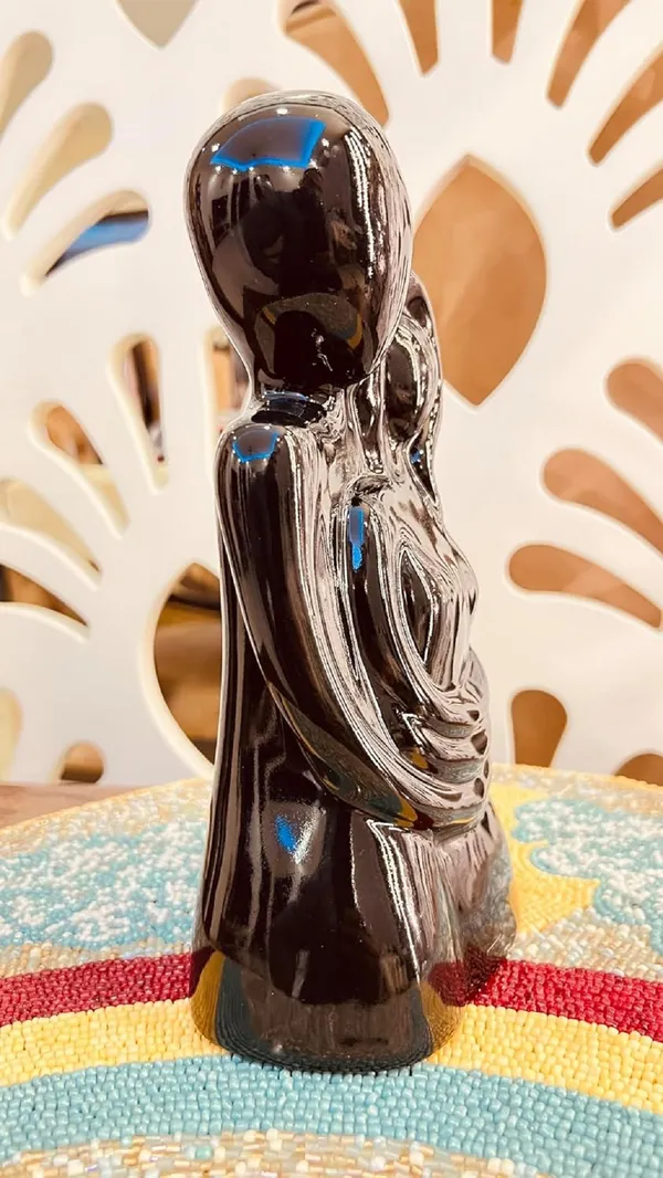 Black_Ceramic_Love_Statue_Hugging_Couple_Decor_Romantic_Ornament_Figurine