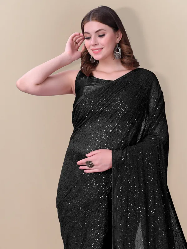 Black_Sequnce_Bollywood_Saree