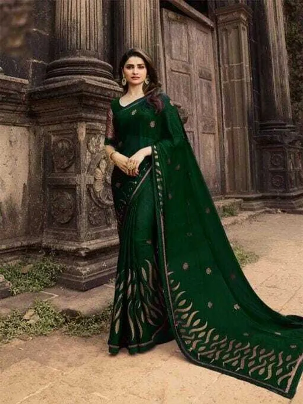 Green_Jacquard_Embellished_Banarasi_Saree_For_Women