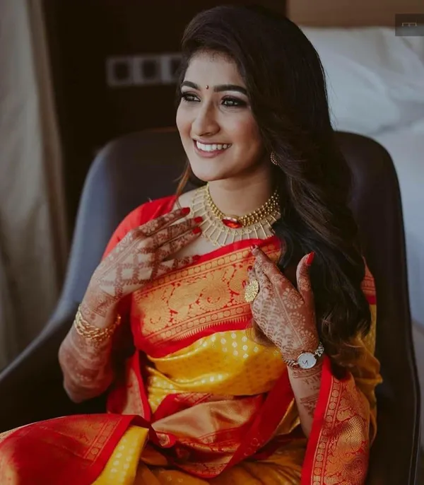 Improbable_Yellow_Soft_Banarasi_Silk_Saree_With_Exuberant_Blouse_Piece