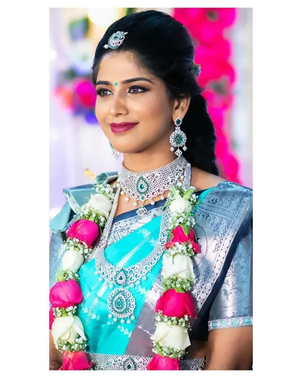 Marvellous_Firozi_Soft_Banarasi_Silk_Saree_With_Unique_Blouse_Piece