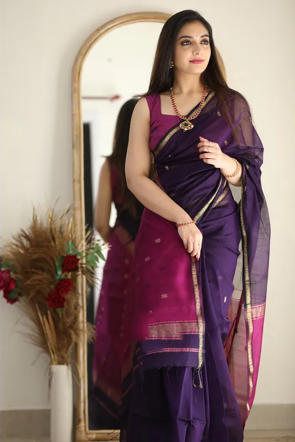 Cotton_Silk_Saree_with_Unstitched_Blouse