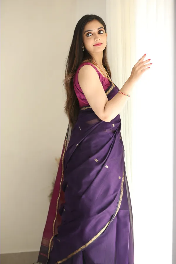 Cotton_Silk_Saree_with_Unstitched_Blouse