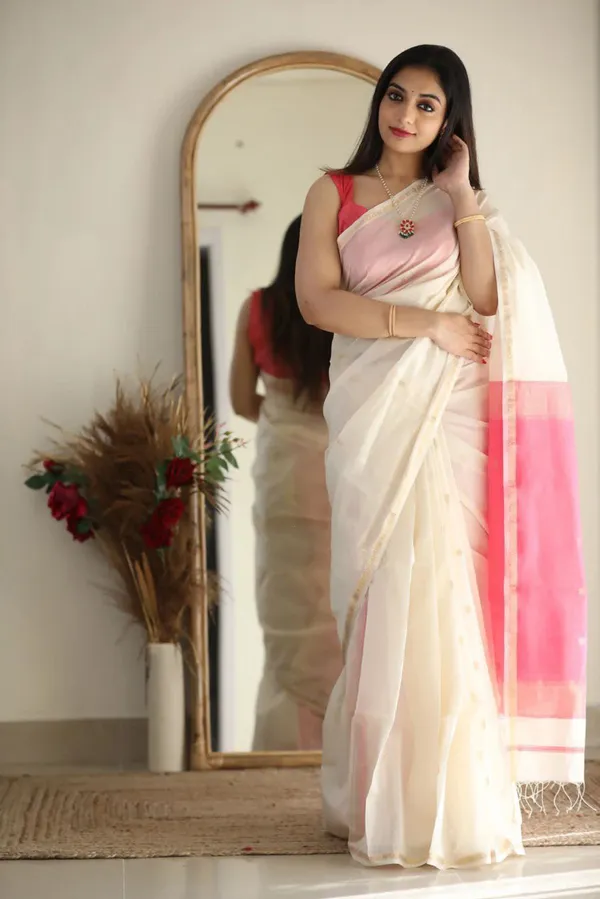 Cotton_Silk_Saree_with_Unstitched_Blouse