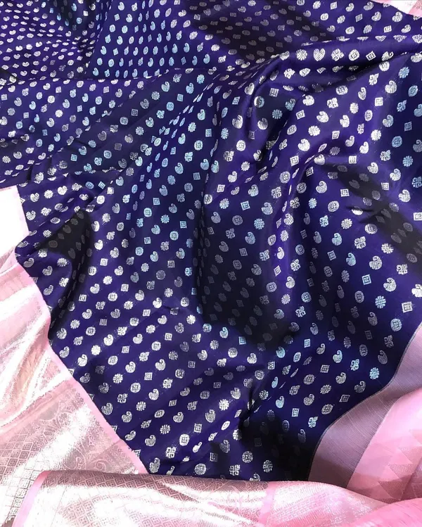Preferable_Blue_Soft_Silk_Saree_with_Snazzy_Blouse_Piece