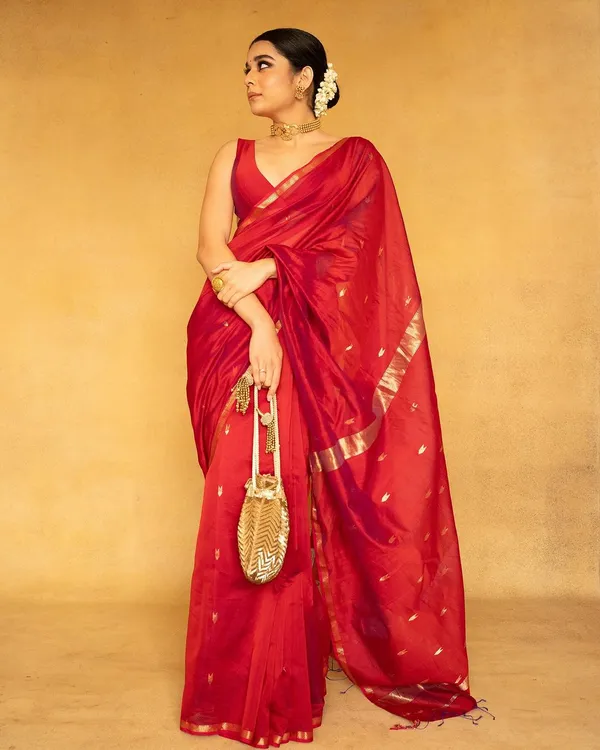 Cotton_Silk_Saree_with_Unstitched_Blouse