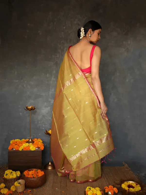 Cotton_Silk_Saree_with_Unstitched_Blouse
