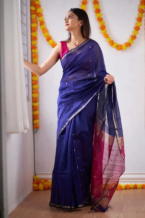 Cotton_Silk_Saree_with_Unstitched_Blouse