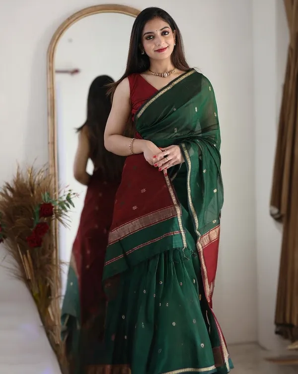 Cotton_Silk_Saree_with_Unstitched_Blouse
