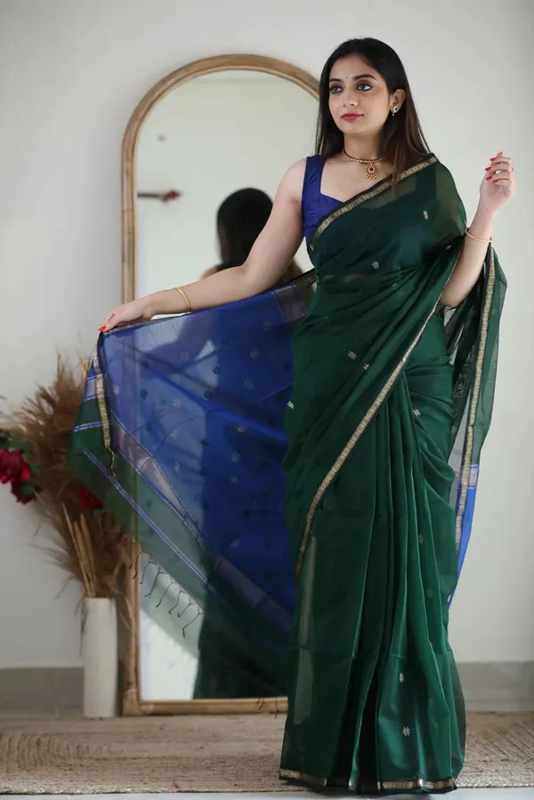 Cotton_Silk_Saree_with_Unstitched_Blouse