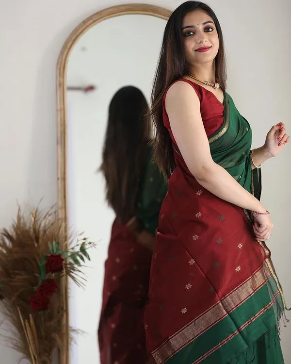 Cotton_Silk_Saree_with_Unstitched_Blouse