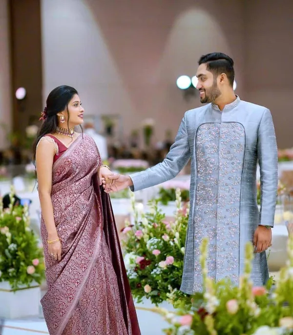 Wonderful_Wine_Soft_Banarasi_Silk_Saree_with_Stylish_Blouse_Piece