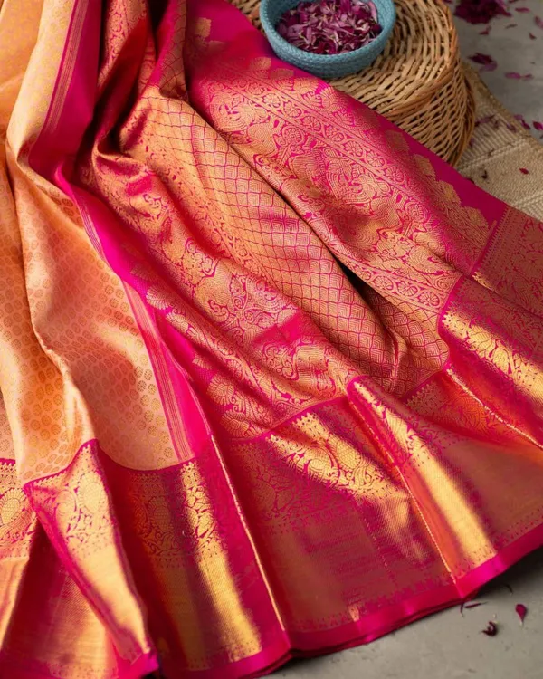Woven_Banarasi_Silk_Saree_with_Blouse_Piece