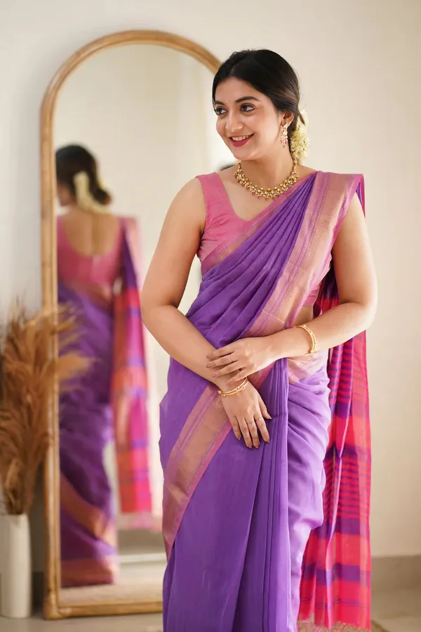 Cotton_Silk_Saree_with_Unstitched_Blouse