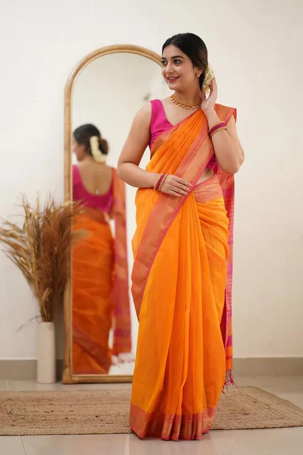 Cotton_Silk_Saree_with_Unstitched_Blouse