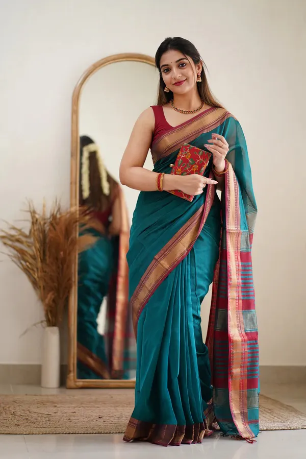 Cotton_Silk_Saree_with_Unstitched_Blouse