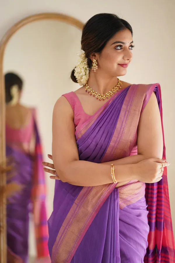 Cotton_Silk_Saree_with_Unstitched_Blouse