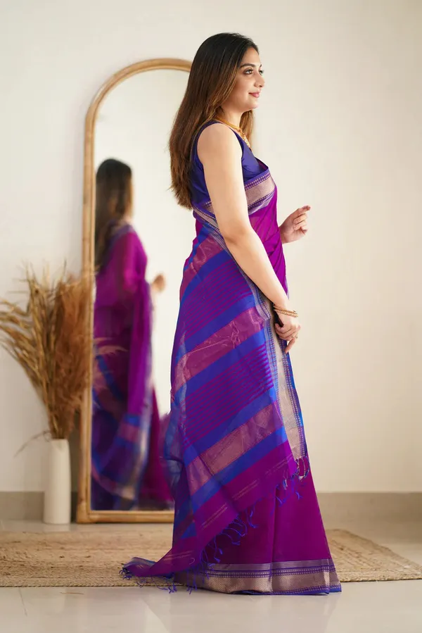 Cotton_Silk_Saree_with_Unstitched_Blouse
