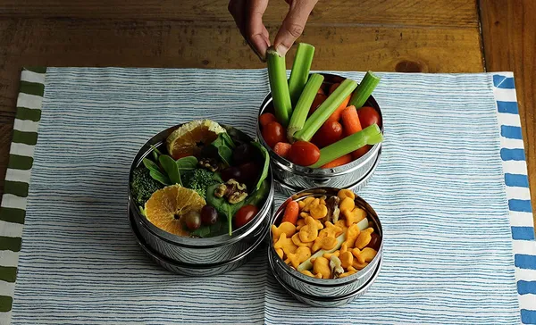 Puri_Dabba_|_Flat_Canisters_Set_of_3,_Size_No.6_Dia-9cm;_No.7_Dia-11_cm;_No.8_Dia-12.5cm,_Stainless_Steel,_Silver