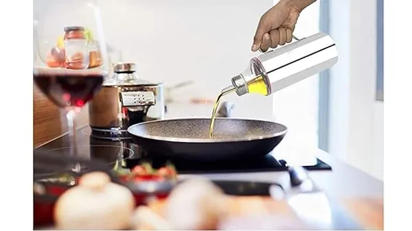Stainless_Steel_Oil_Dispenser/Pourer/Container_Bottle_for_Kitchen_with_Handle_(500_ML)