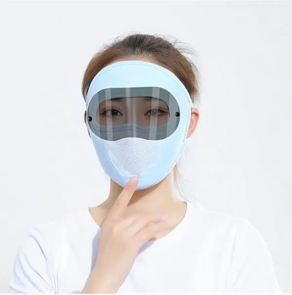 https://cdn-image.blitzshopdeck.in/ShopdeckCatalogue/tr:f-webp,w-600,fo-auto/661a3f1495b8ba2453a3993d/media/Breathable_Stretchable_Goggle_Face_Mask_1713425670443_flce9fxdojq023c.jpg__Kiva Cosmetic