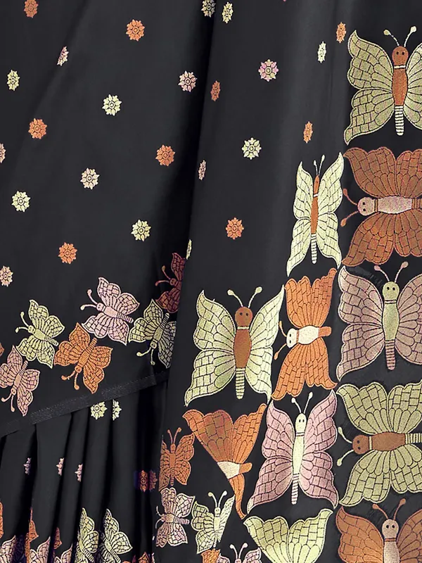 Black_Banarasi_Silk_Traditional_Wear_Saree