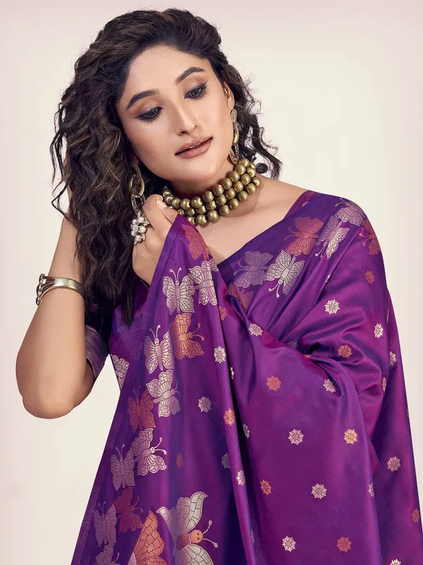 Wine_Banarasi_Silk_Traditional_Wear_Saree