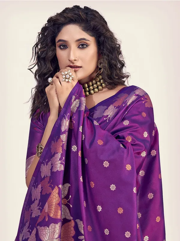 Wine_Banarasi_Silk_Traditional_Wear_Saree
