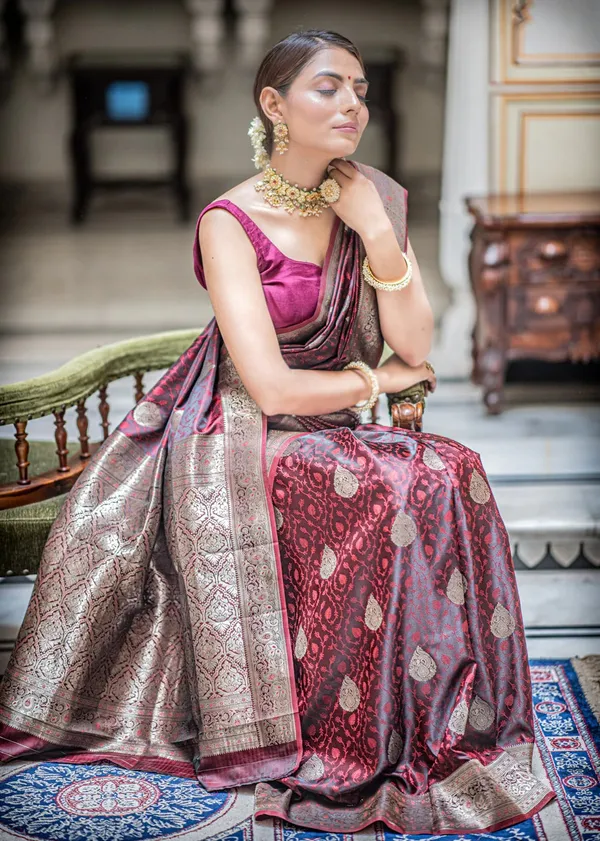 Maroon_Banarasi_Silk_Traditional_Wear_Saree