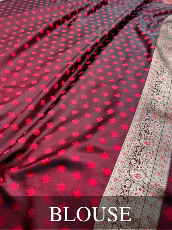 Maroon_Banarasi_Silk_Traditional_Wear_Saree