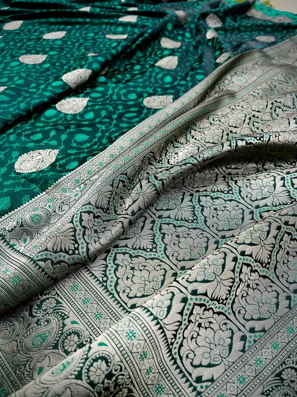 Teal_Green_Banarasi_Silk_Traditional_Wear_Saree
