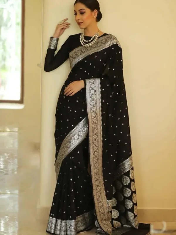 Black_Banarasi_Silk_Traditional_Wear_Saree