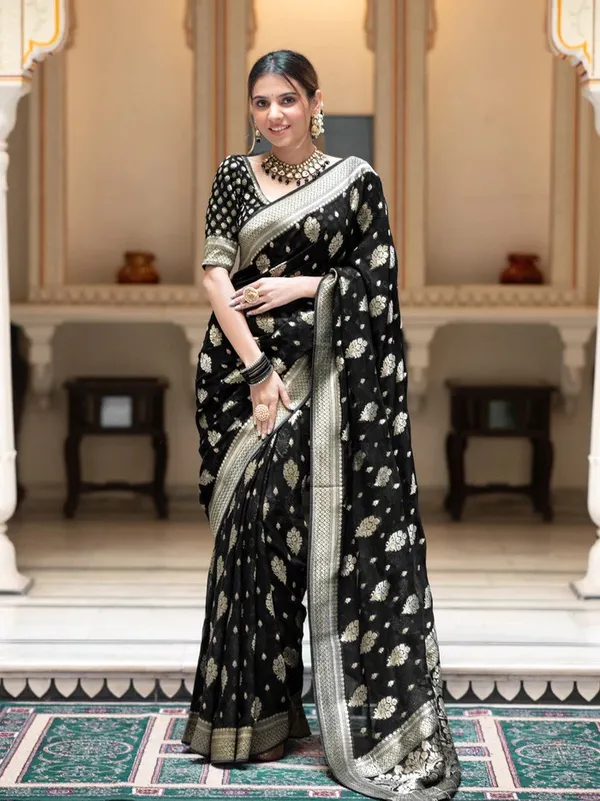 Black_Banarasi_Silk_Traditional_Wear_Saree
