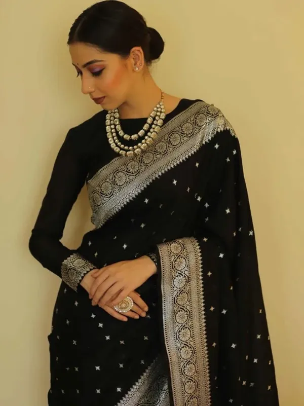 Black_Banarasi_Silk_Traditional_Wear_Saree