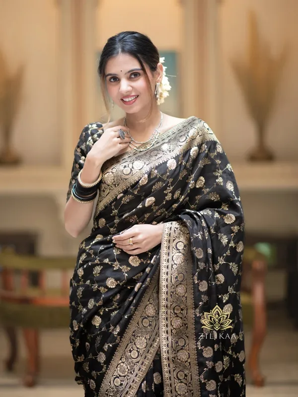 Black_Banarasi_Silk_Traditional_Wear_Saree