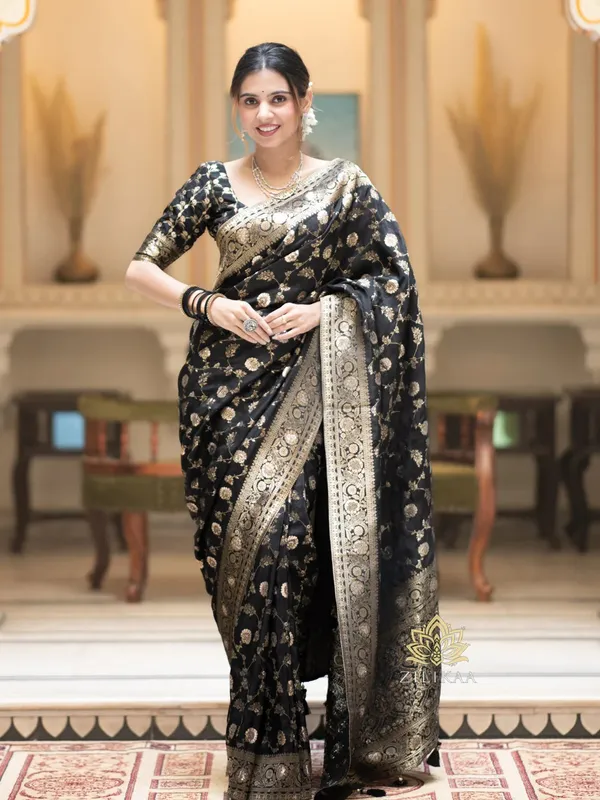 Black_Banarasi_Silk_Traditional_Wear_Saree