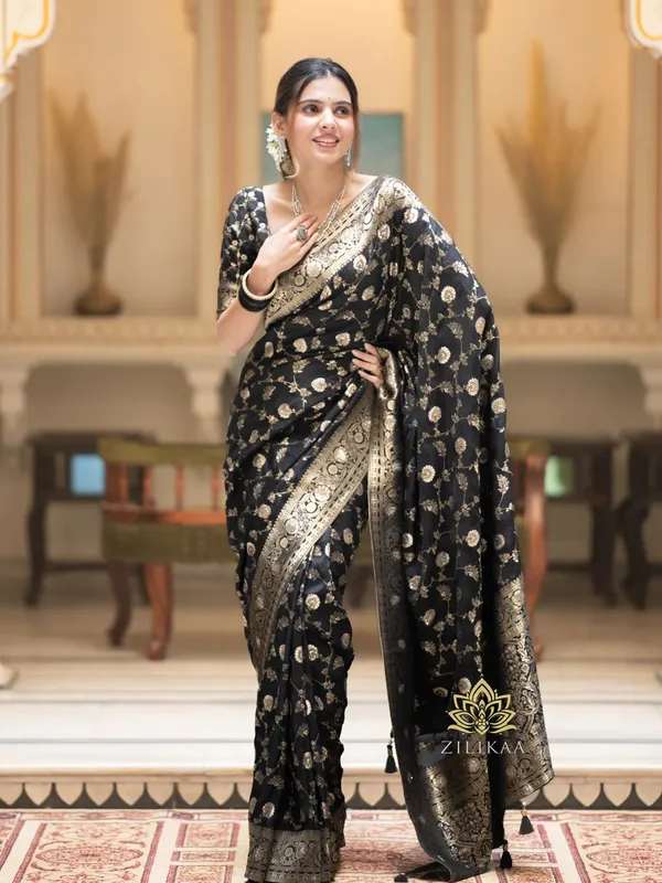 Black_Banarasi_Silk_Traditional_Wear_Saree