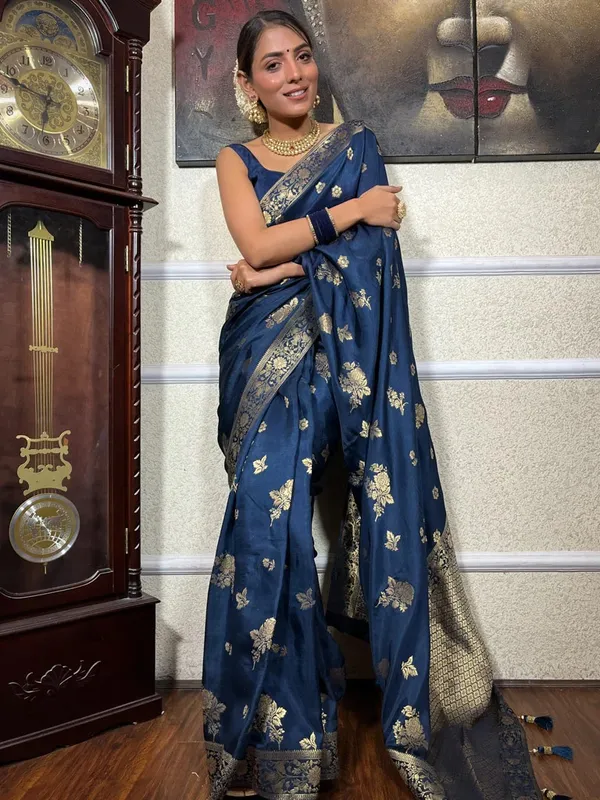 Blue_Banarasi_Silk_Traditional_Wear_Saree