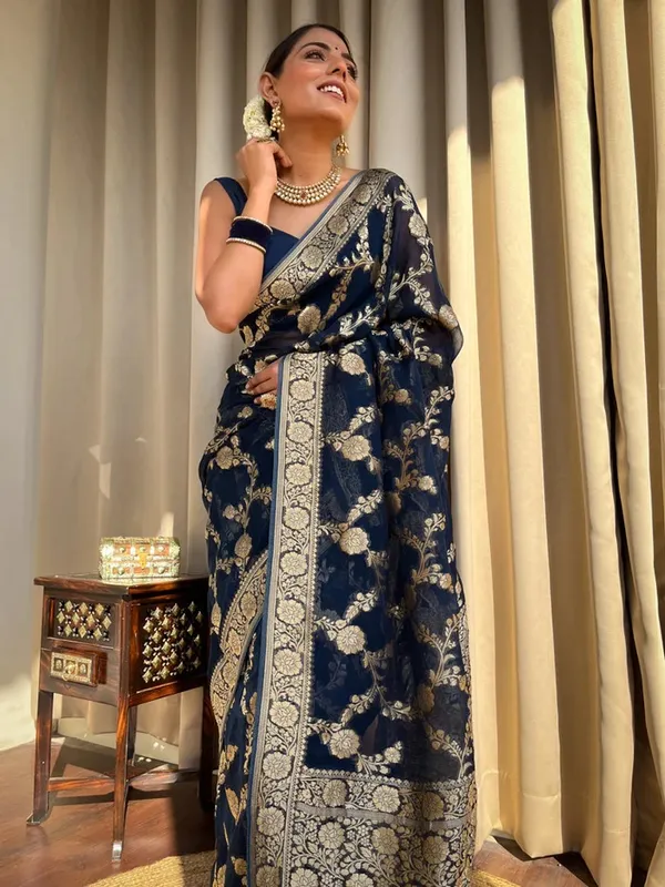 Blue_Banarasi_Silk_Traditional_Wear_Saree