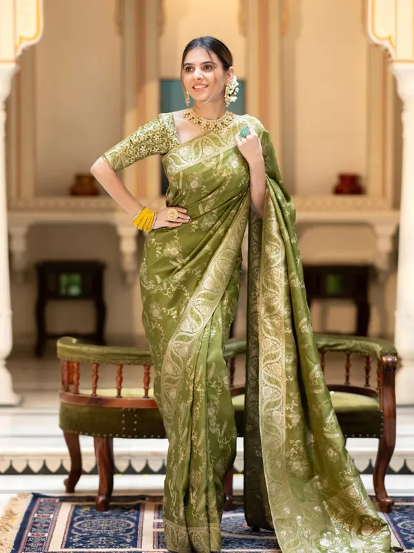 Dark_Mahendi_Banarasi_Silk_Traditional_Wear_Saree