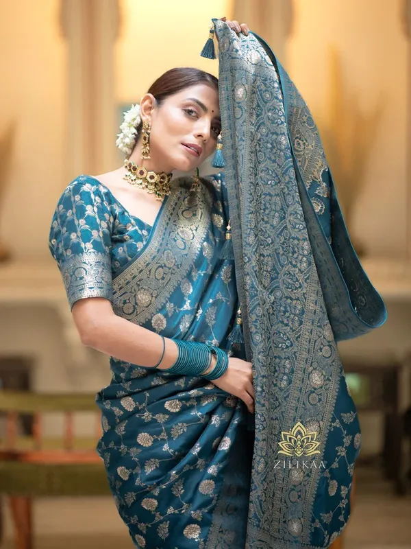 Firoji_Banarasi_Silk_Traditional_Wear_Saree