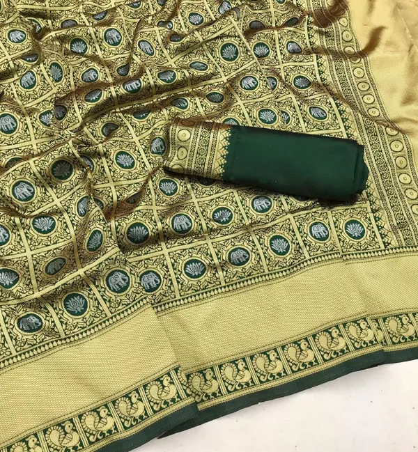 Gold_Banarasi_Silk_Traditional_Wear_Saree