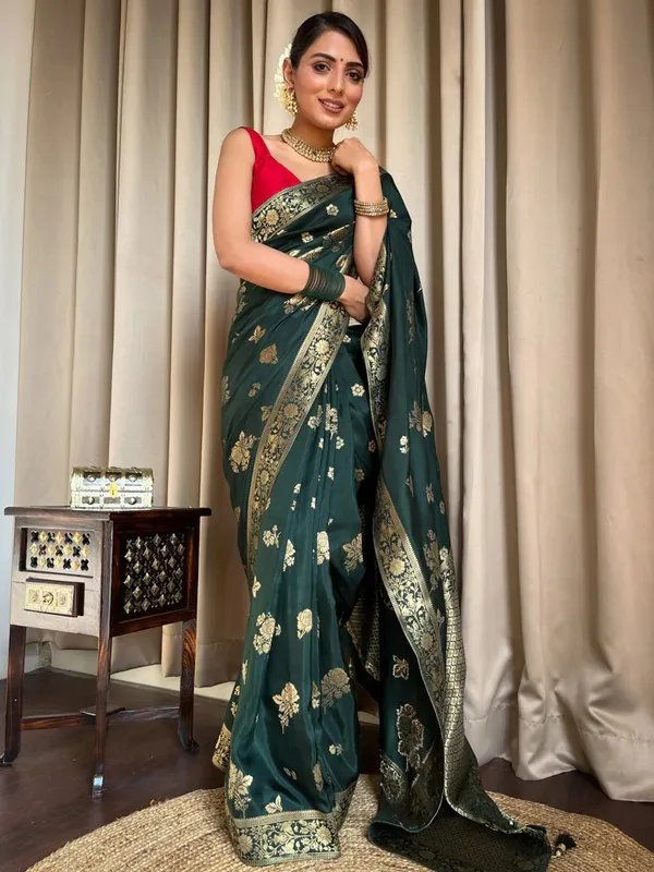 Green_Banarasi_Silk_Traditional_Wear_Saree