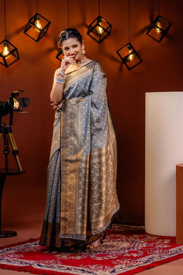Grey_Banarasi_Silk_Traditional_Wear_Saree