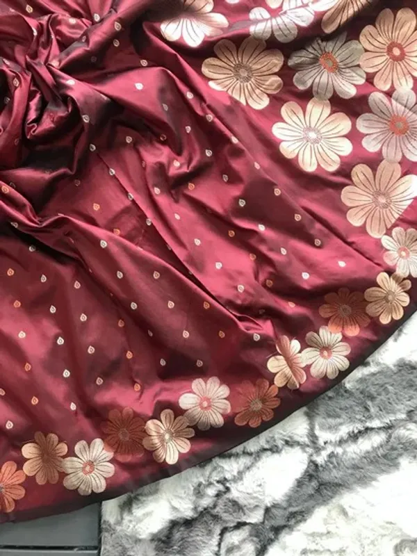 Maroon_Banarasi_Silk_Traditional_Wear_Saree