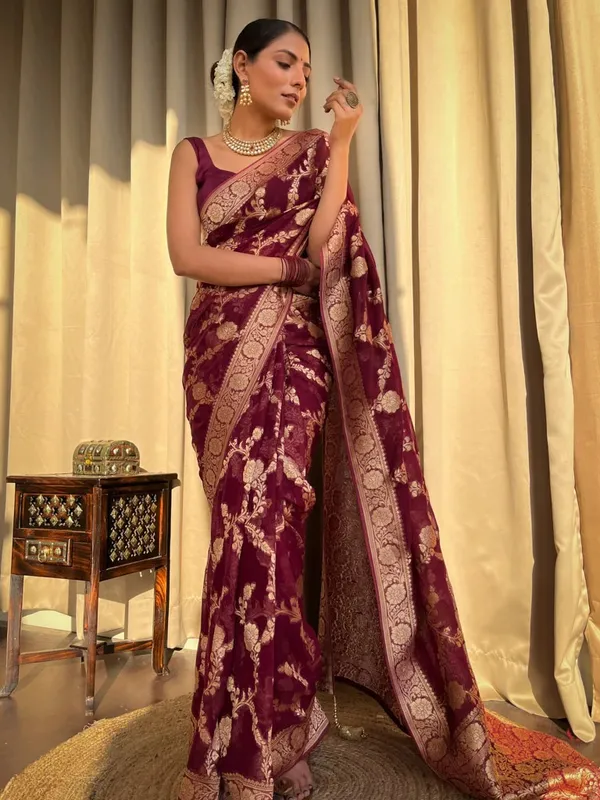 Maroon_Banarasi_Silk_Traditional_Wear_Saree
