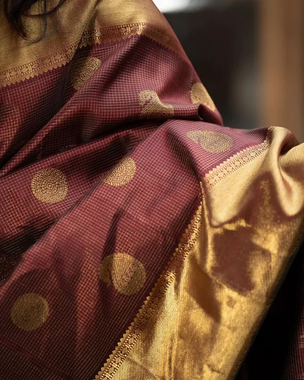 Maroon_Banarasi_Silk_Traditional_Wear_Saree