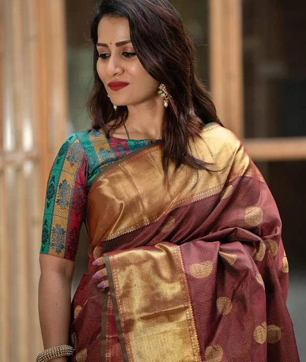 Maroon_Banarasi_Silk_Traditional_Wear_Saree