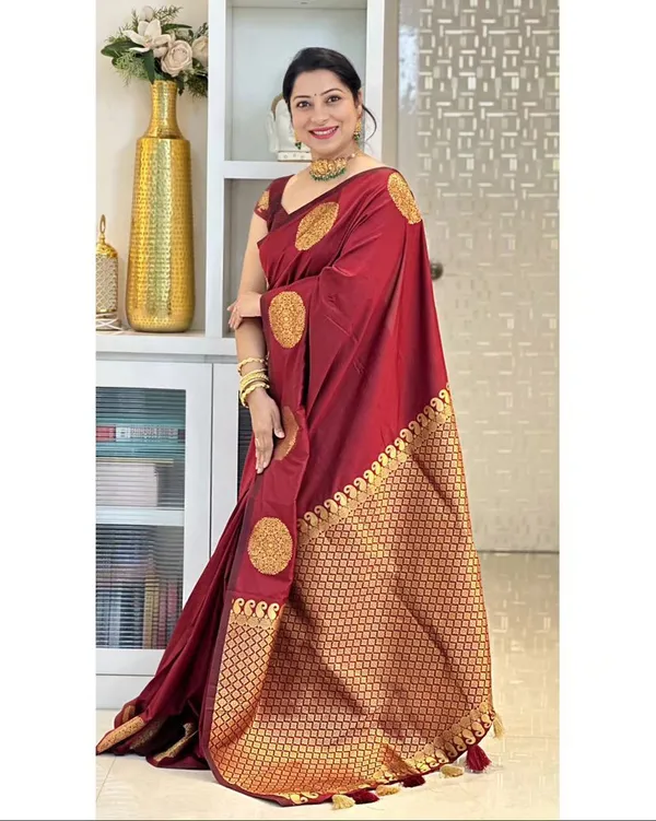 Maroon_Banarasi_Silk_Traditional_Wear_Saree